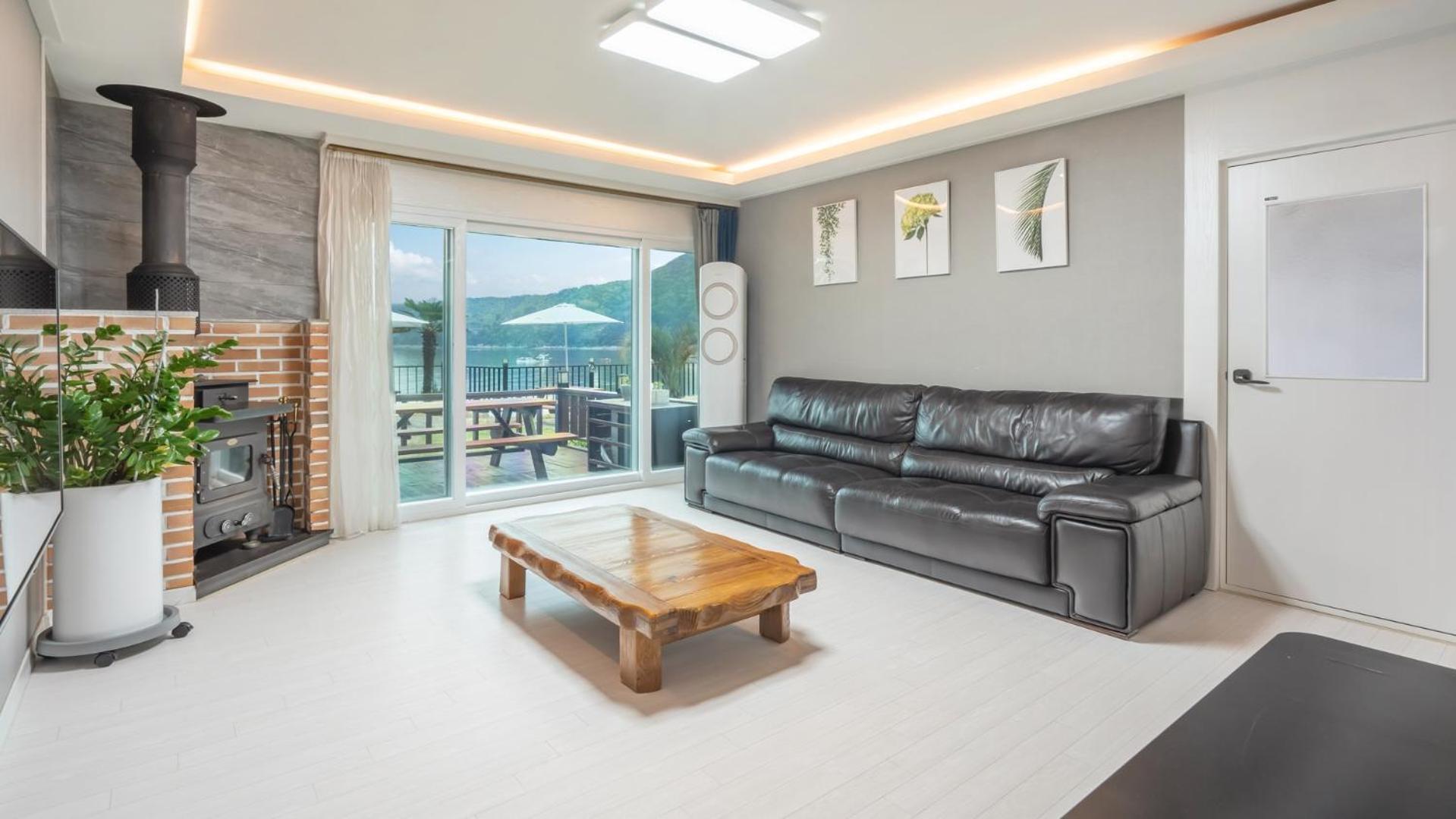 Namhae Sea Stay N Pet Pension Quarto foto